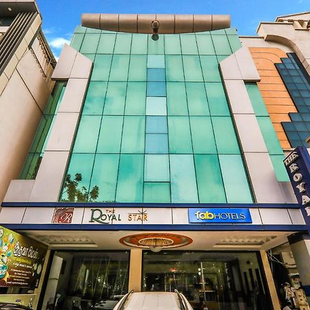 Fabhotel Royal Star Chennai Bagian luar foto