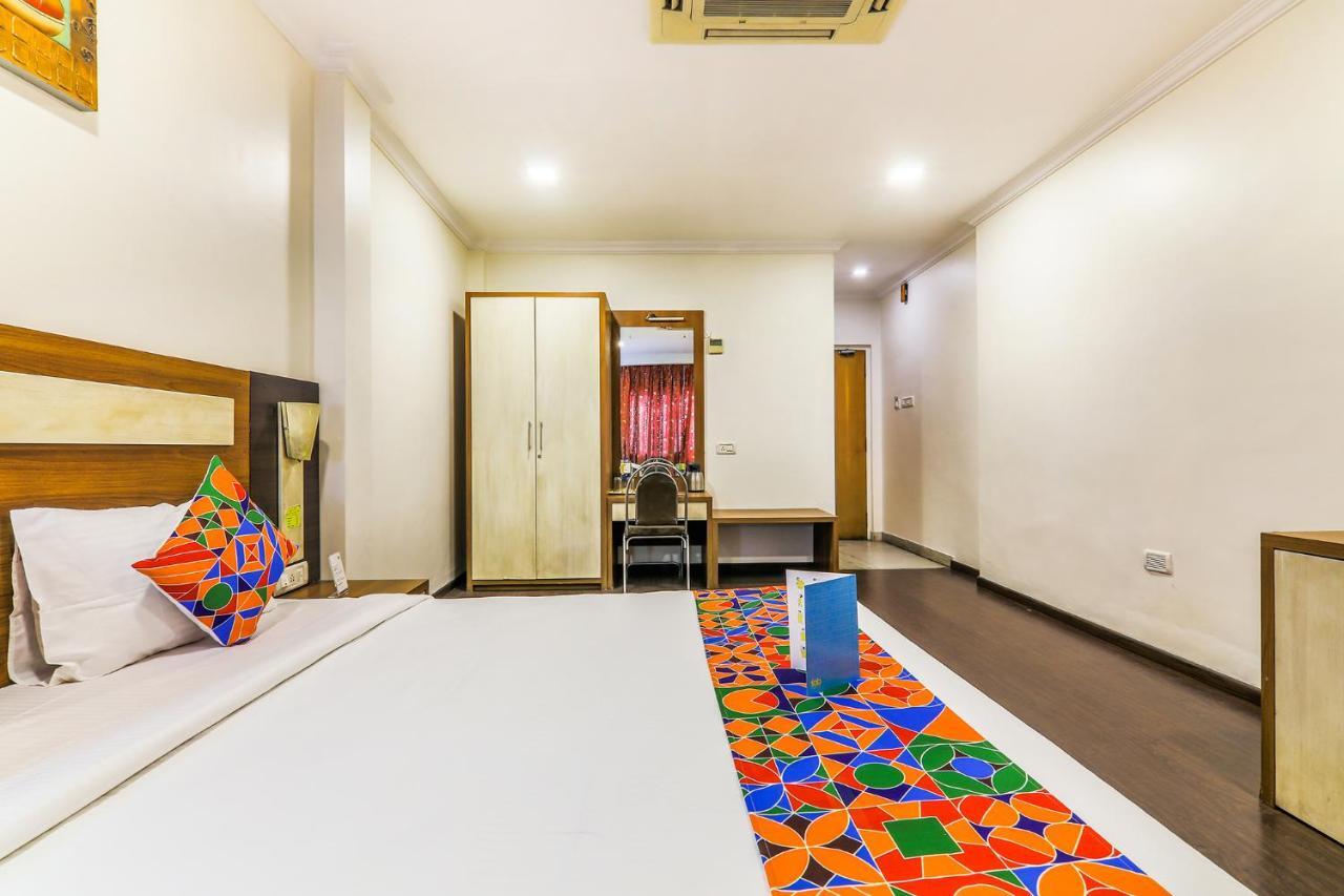 Fabhotel Royal Star Chennai Bagian luar foto